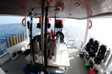 Dive-Deck-and-scuba-gear-MV-Angry-Bird